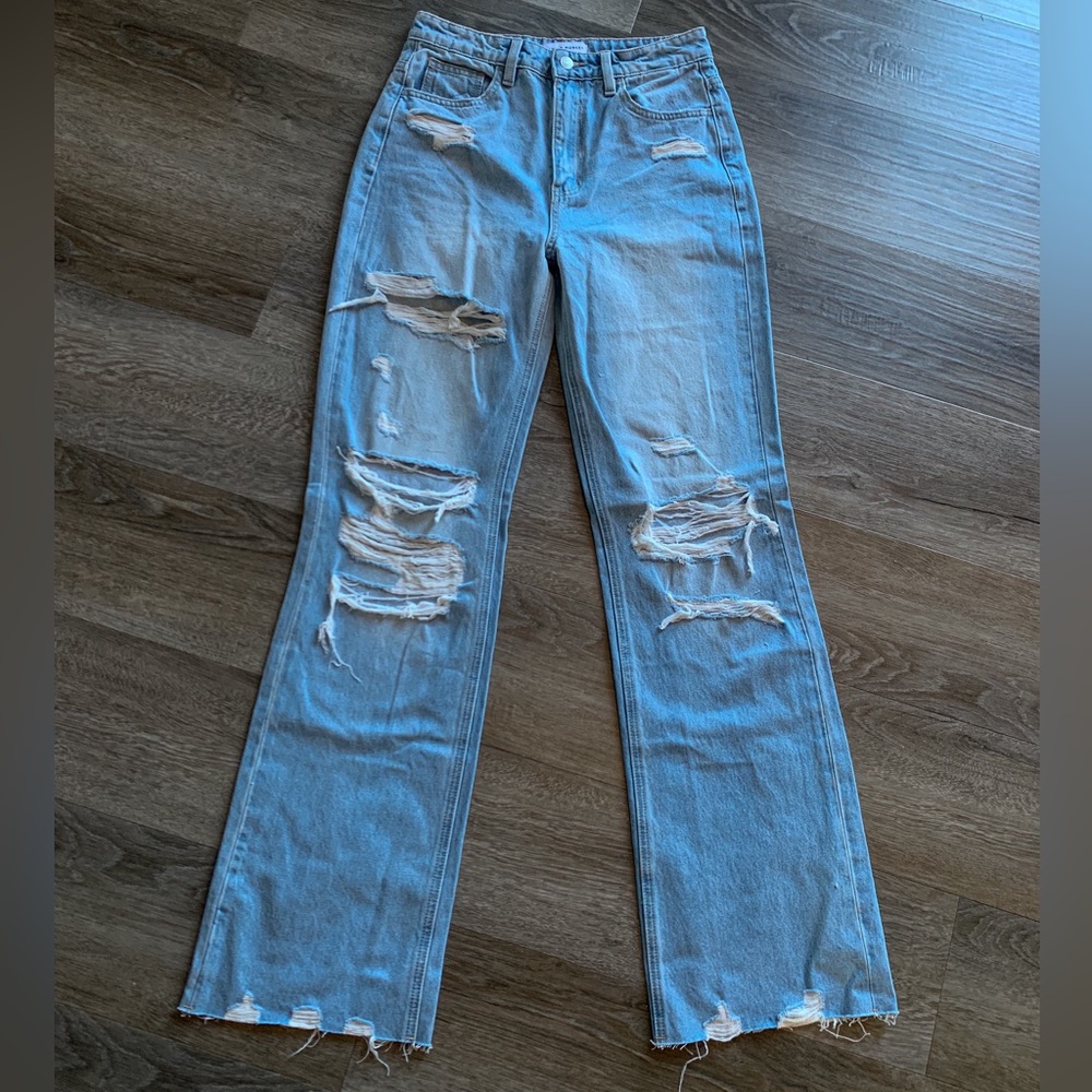 Distressed Wide Leg Jeans